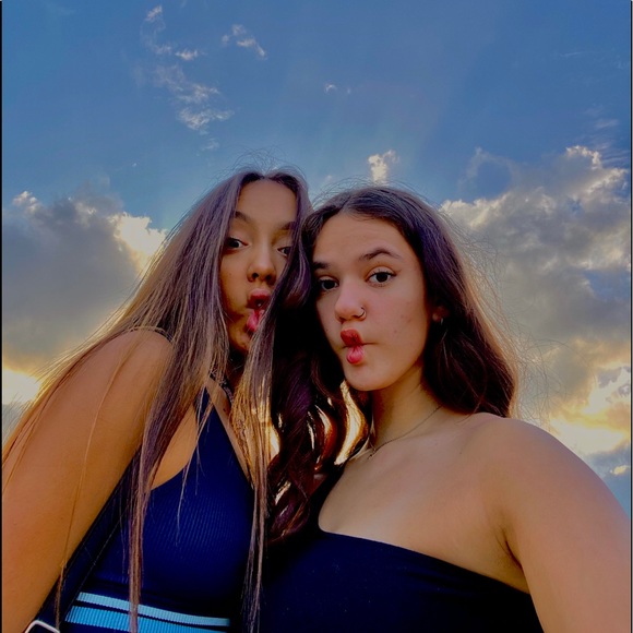 Meet your Posher, Kayla - Picture 4 of 5